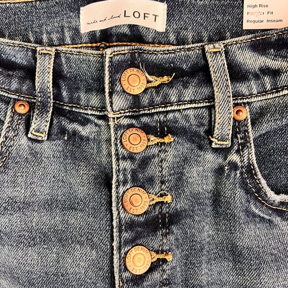 NEW Loft Fresh Cut High Rise Straight Jeans Raw Hem Sz 8 - Picture 4 of 12